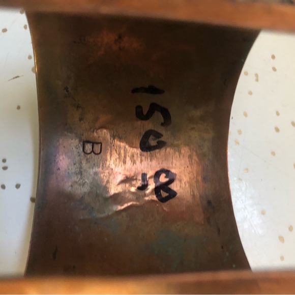 Navajo Brass Bear bracelet. - Picture 7 of 9